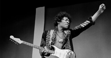 The Meaning of Jimi Hendrix’s “Little Wing”
