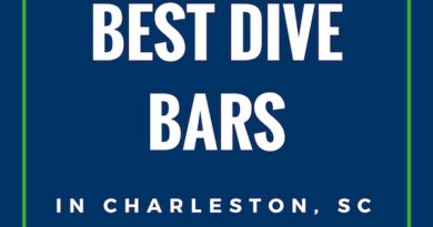 charleston sc dive bars